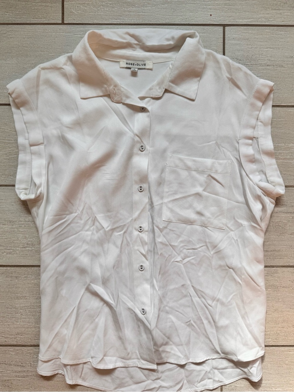 Rose & Olive Women's White -Sleeve Button Front Top